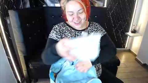 Bruja SCarlata online show from 01.16.26