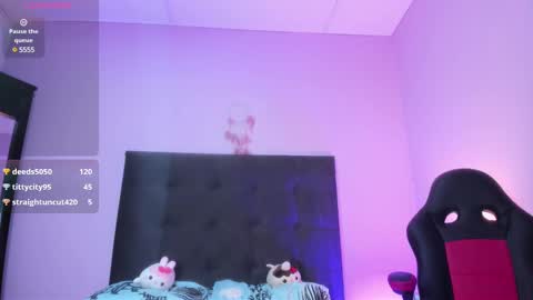 Lady  online show from 01.14.25