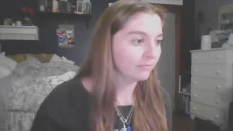 brunettebaby040 online show from 10.28.25