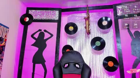  ChannelR  online show from 04.13.26