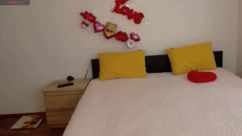 Ellis online show from 10.14.25