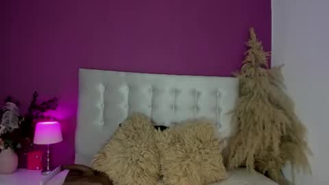 Snapshot of brunna_brownn chatting on 06.26.26 Brunna online show from 06.26.26