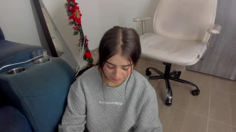 Snapshot of brunnette__1 chatting on 06.05.26 brunnette online show from 06.05.26