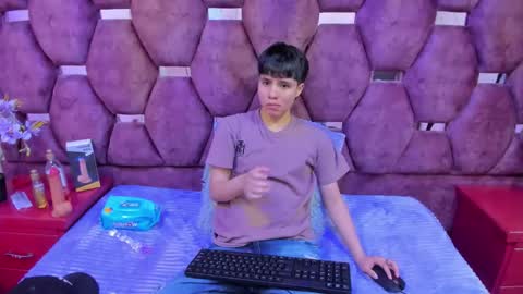 Bruno Cruz online show from 10.22.25