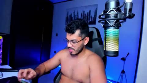Snapshot of bruno_diaz31 chatting on 12.22.24 Bruno online show from 12.22.24
