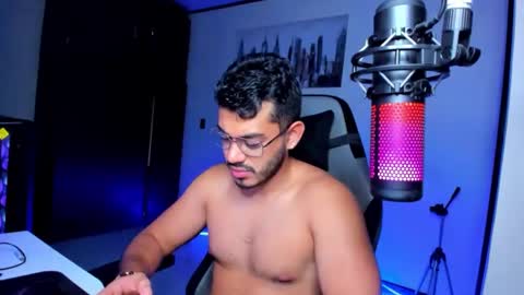 Snapshot of bruno_diaz31 chatting on 12.23.24 Bruno online show from 12.23.24
