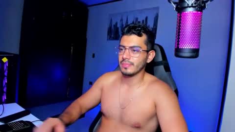 Snapshot of bruno_diaz31 chatting on 12.24.24 Bruno online show from 12.24.24