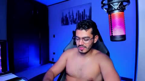 Snapshot of bruno_diaz31 chatting on 12.28.24 Bruno online show from 12.28.24