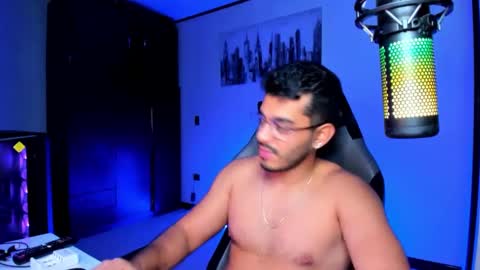 Snapshot of bruno_diaz31 chatting on 12.29.24 Bruno online show from 12.29.24