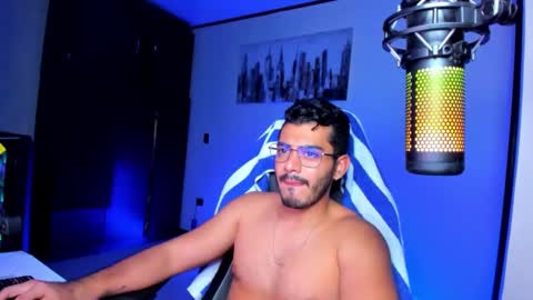 Snapshot of bruno_diaz31 chatting on 01.08.25 Bruno online show from 01.08.25