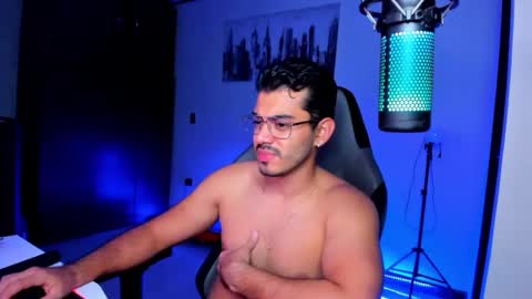 Snapshot of bruno_diaz31 chatting on 01.19.25 Bruno online show from 01.19.25