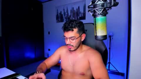 Snapshot of bruno_diaz31 chatting on 01.29.25 Bruno online show from 01.29.25