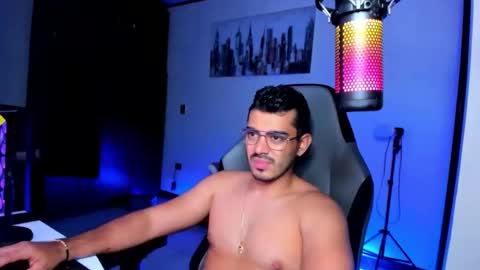 Snapshot of bruno_diaz31 chatting on 02.05.25 Bruno online show from 02.05.25