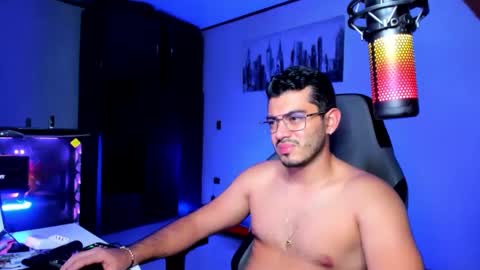 Snapshot of bruno_diaz31 chatting on 02.19.25 Bruno online show from 02.19.25