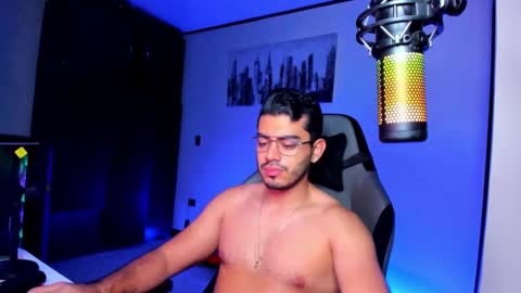 Snapshot of bruno_diaz31 chatting on 02.20.25 Bruno online show from 02.20.25