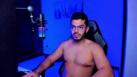 Snapshot of bruno_diaz31 chatting on 09.12.25 Bruno online show from 09.12.25