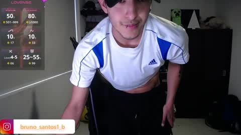 Snapshot of bruno_santos1 chatting on 03.31.26 Bruno online show from 03.31.26