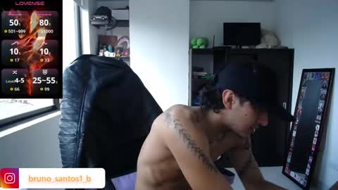 Snapshot of bruno_santos1 chatting on 04.10.26 Bruno online show from 04.10.26