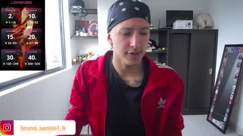 Snapshot of bruno_santos1 chatting on 05.13.26 Bruno online show from 05.13.26