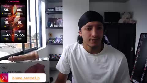 Snapshot of bruno_santos1 chatting on 07.17.26 Bruno online show from 07.17.26