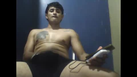 Snapshot of brunohot30 chatting on 10.04.25 brunohot30 online show from 10.04.25