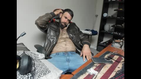 BRUTALMASTER1983 online show from 12.19.24