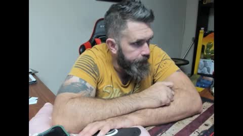 Snapshot of brutalmaster1983 chatting on 10.16.25 BRUTALMASTER1983 online show from 10.16.25