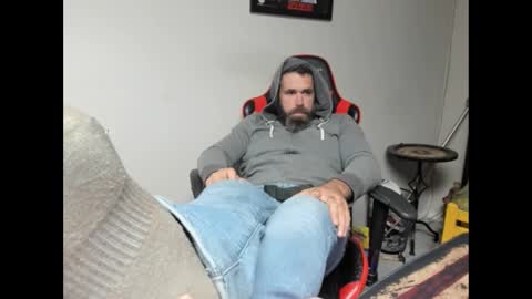 Snapshot of brutalmaster1983 chatting on 10.22.25 BRUTALMASTER1983 online show from 10.22.25