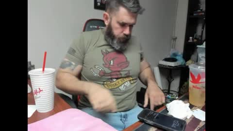 Snapshot of brutalmaster1983 chatting on 04.18.26 BRUTALMASTER1983 online show from 04.18.26