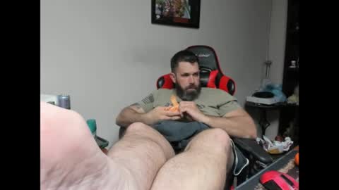 Snapshot of brutalmaster1983 chatting on 05.04.26 BRUTALMASTER1983 online show from 05.04.26