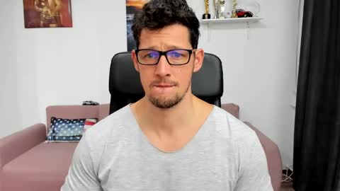 Snapshot of brutusk1 chatting on 01.04.25 Brutus K online show from 01.04.25