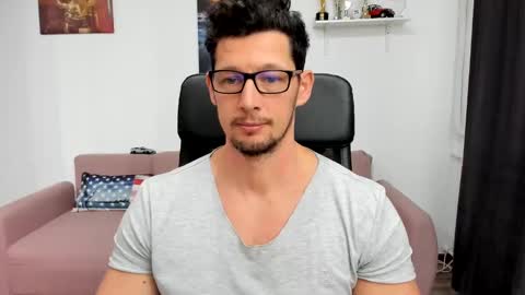 Snapshot of brutusk1 chatting on 01.07.25 Brutus K online show from 01.07.25