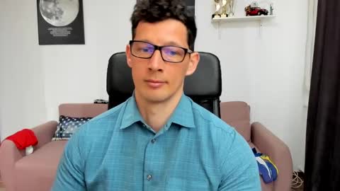 Snapshot of brutusk1 chatting on 03.04.25 Brutus K online show from 03.04.25