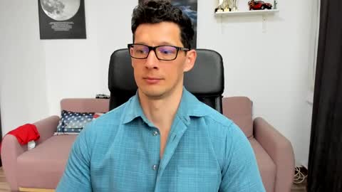 Snapshot of brutusk1 chatting on 03.05.25 Brutus K online show from 03.05.25