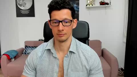 Snapshot of brutusk1 chatting on 03.07.25 Brutus K online show from 03.07.25