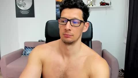 Snapshot of brutusk1 chatting on 03.11.25 Brutus K online show from 03.11.25