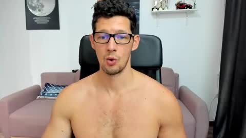 Snapshot of brutusk1 chatting on 09.09.25 Brutus K online show from 09.09.25