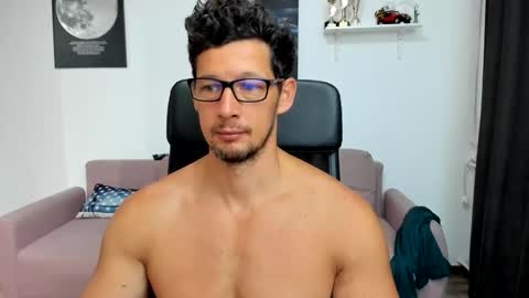 Snapshot of brutusk1 chatting on 09.30.25 Brutus K online show from 09.30.25