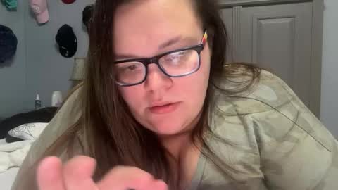 Snapshot of brwneyedbbw chatting on 02.14.26 Desiree online show from 02.14.26