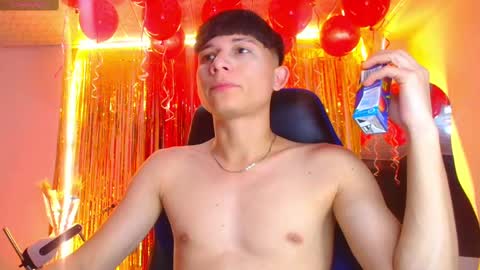 BRYAM INDEPENDENT MODEL online show from 09.23.25