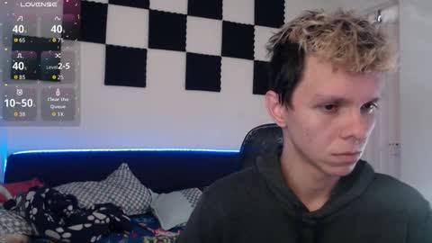 Snapshot of bryamado chatting on 09.23.25 bryamado online show from 09.23.25