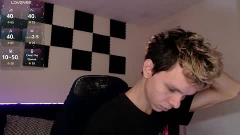 Snapshot of bryamado chatting on 09.28.25 bryamado online show from 09.28.25