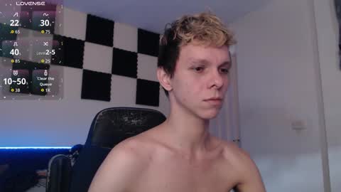 Snapshot of bryamado chatting on 10.10.25 bryamado online show from 10.10.25