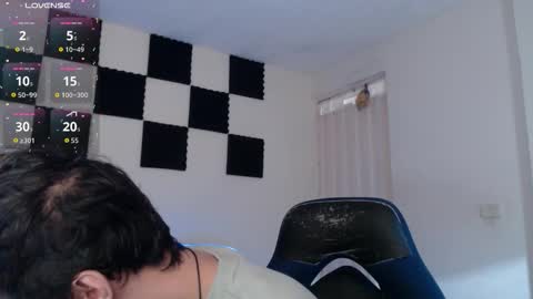 Snapshot of bryamado chatting on 10.19.25 bryamado online show from 10.19.25