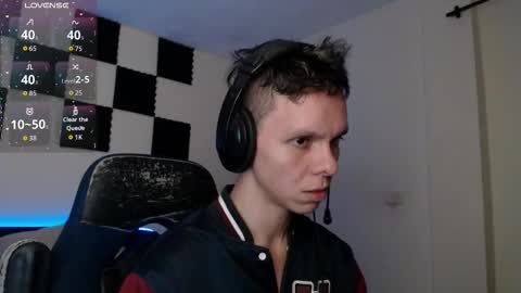 Snapshot of bryamado chatting on 11.05.25 bryamado online show from 11.05.25