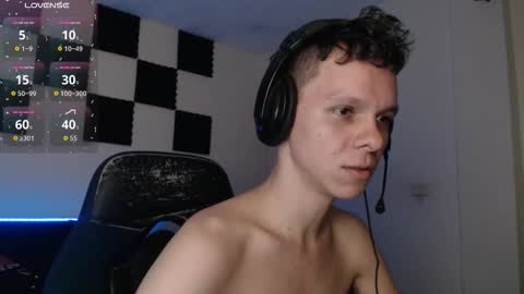 Snapshot of bryamado chatting on 11.05.25 bryamado online show from 11.05.25