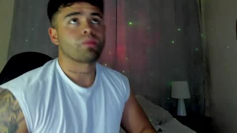 Snapshot of bryan_stoness chatting on 01.04.25 bryan stoness online show from 01.04.25