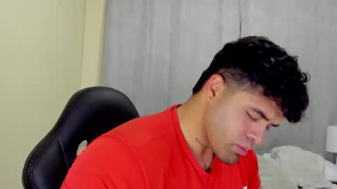 Snapshot of bryan_stoness chatting on 02.14.25 bryan stoness online show from 02.14.25