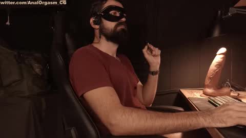 Snapshot of btarkhun chatting on 11.22.25 Anal Orgasm online show from 11.22.25