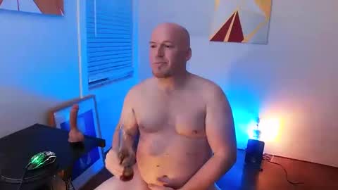 bottom freak online show from 02.15.25